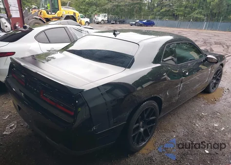 2015 Dodge Challenger R/T Scat Pack z USA, uszkodzony, nr VIN 2C3CDZFJ9FH769692